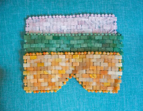 REVITAL-EYES GEMSTONE EYE MASK: BALANCING INNER & OUTER BEAUTY WITH CRYSTALS