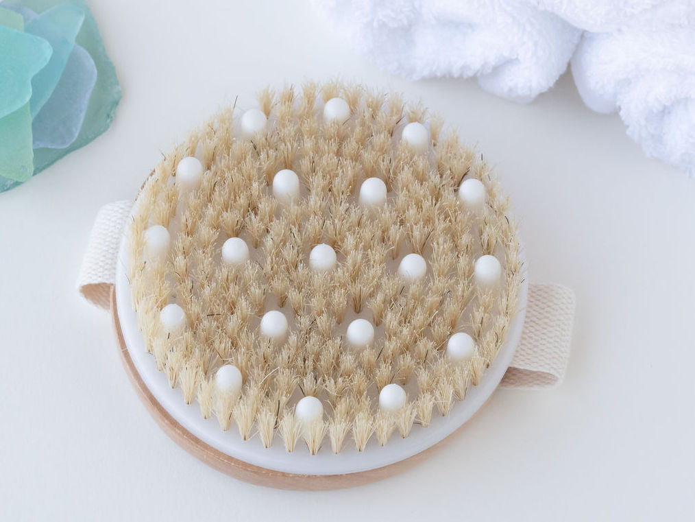 DRY BODY BRUSHING: BENEFITS, TIPS, AND TRICKS