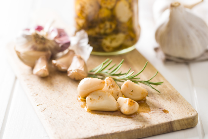 Recipe: Pickled Garlic